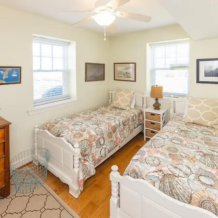Conch Shell Cottage - North End Vb
